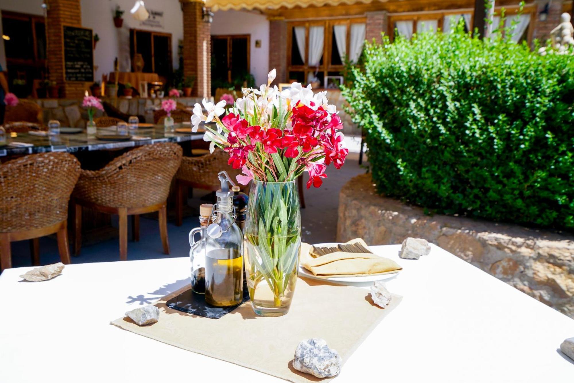 Hotel Rural Familiar Almirez-Alpujarra Laujar De Andarax Exterior foto
