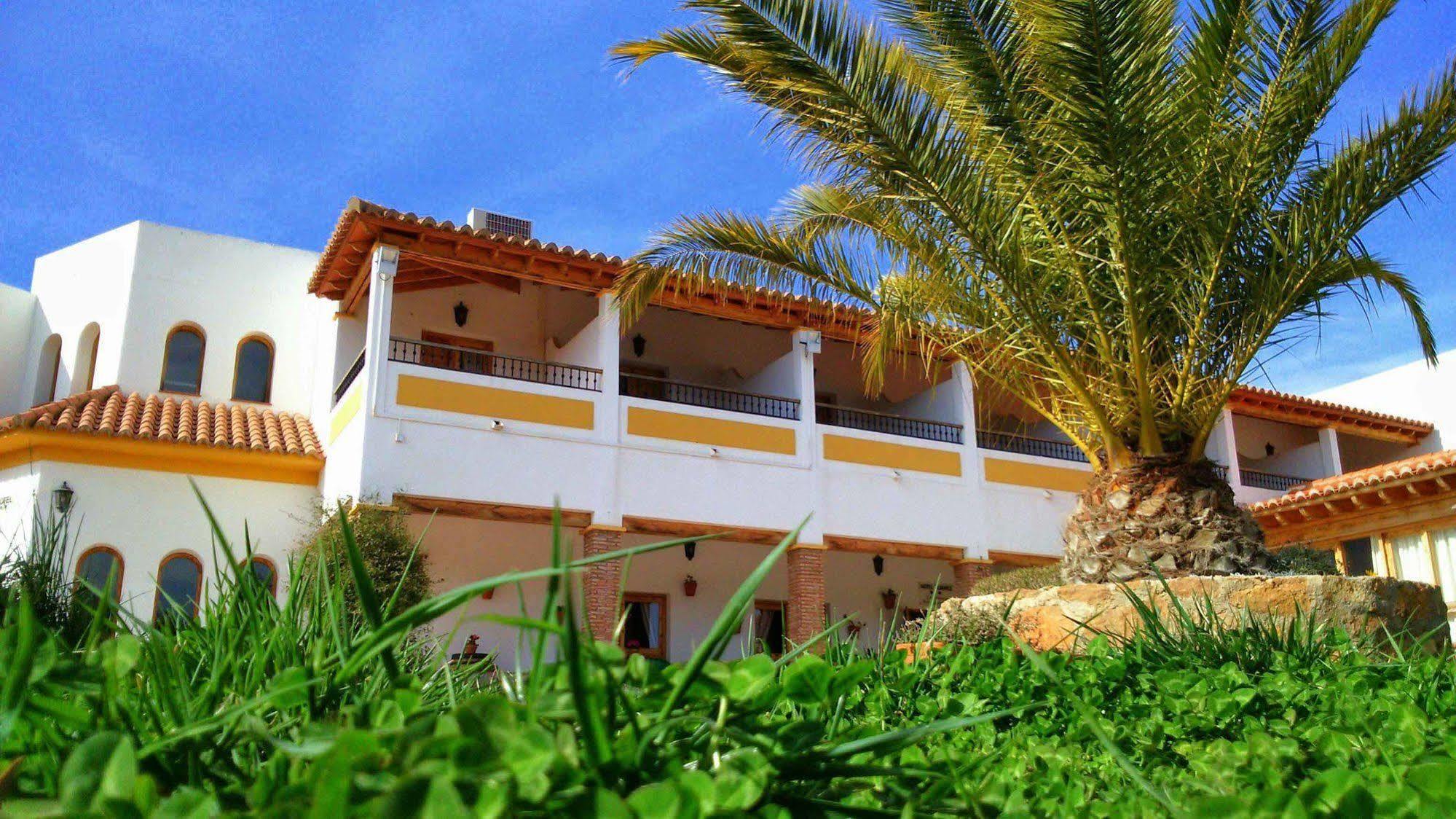 Hotel Rural Familiar Almirez-Alpujarra Laujar De Andarax Exterior foto